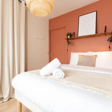 En Baroeul - Beautiful And Bright Apartment! *