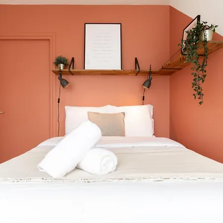 Apartment En Baroeul - Beautiful And Bright Apartment!